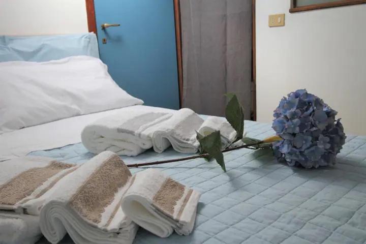 Accogliente Mansarda Nel Cuore Dell Antica Livorno Apartman Kültér fotó