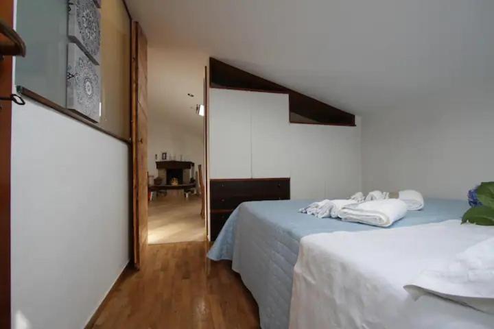 Accogliente Mansarda Nel Cuore Dell Antica Livorno Apartman Kültér fotó